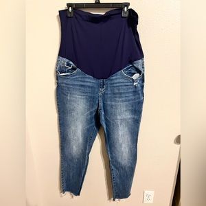 Plus Size Maternity Skinny Stretch Jeans 3X
